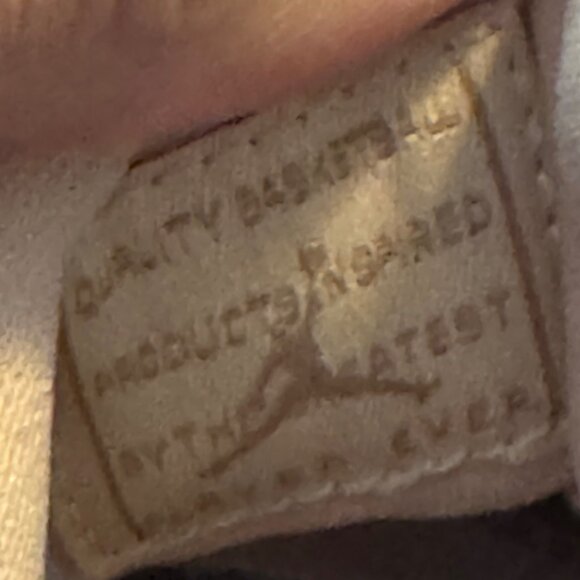 Air Jordan 11 Retro Low Rose Gold Women's Size 9 Sneakers - Picture 10 of 15